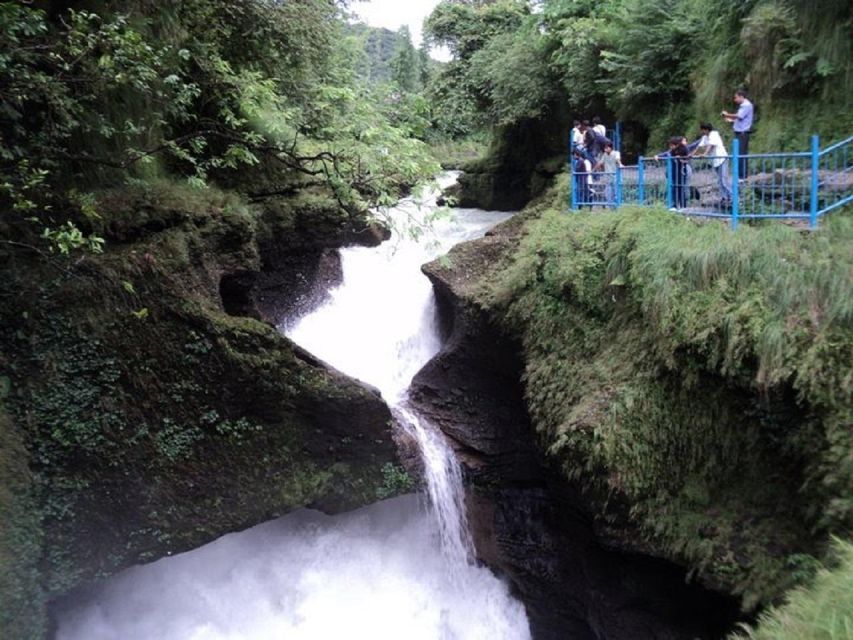 Pokhara: Pagoda, Waterfall & Cave – Private Short Trip - Devi’s Falls and the question of water levels