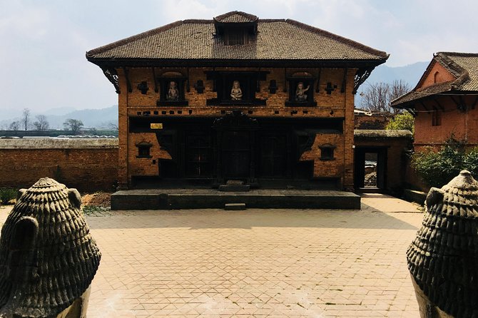Private Day Tour in Kathmandu Valley Rim with Bhaktapur Sightseeing - Timing, Transport, and Family Use