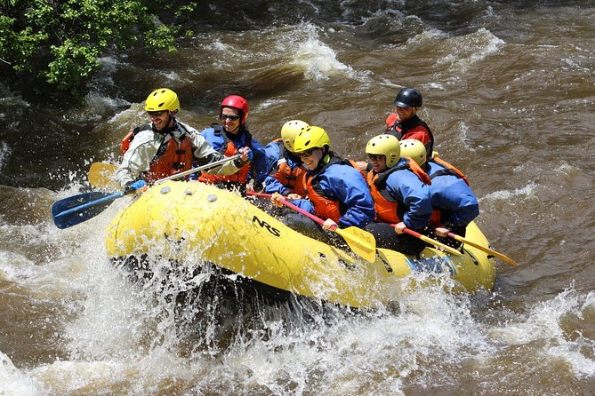 Rafting Tour In Trishuli river - From Kathmandu at 6:20 a.m. to the Trishuli River