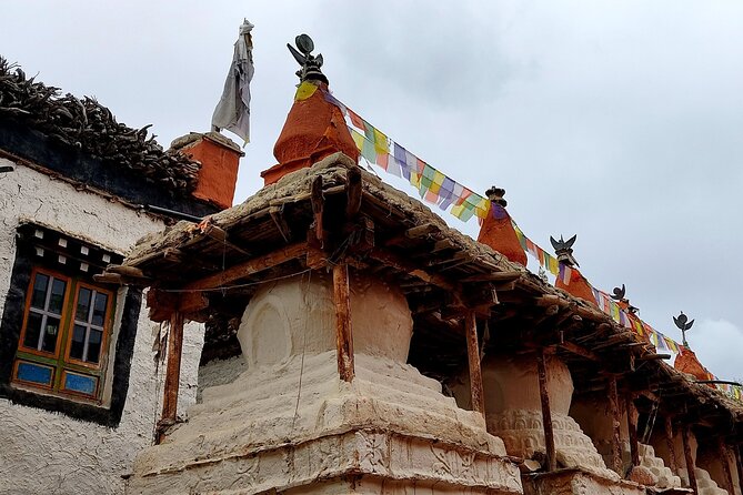 Upper Mustang Trek 14 Days - Day 9: Thubchen Gompa and the caves of Chhoser